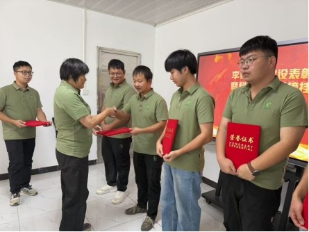 国产乱人偷精品人妻A片